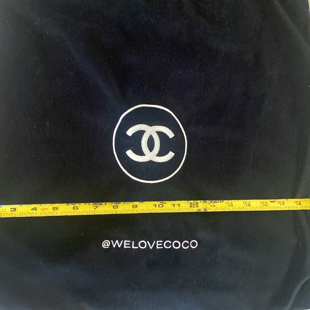 Chanel Black Velvet Drawstring Dust Bag with Logo - Picture 3 of 5